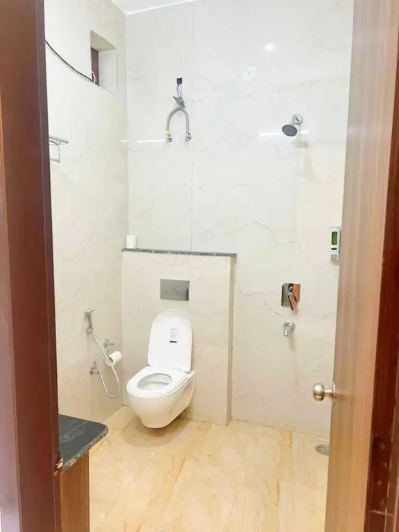 Гуруграм: Kingfisher Luxury Resort