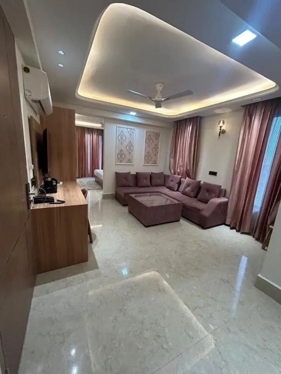 Гуруграм: Aatithyam Residency