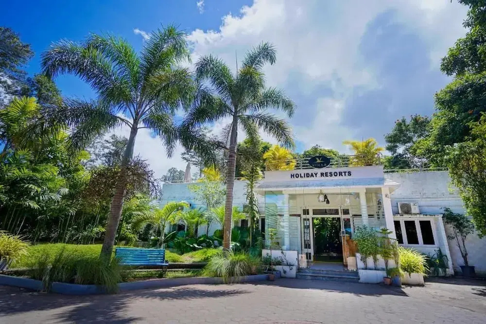 Араку: Vihar Holiday Resorts