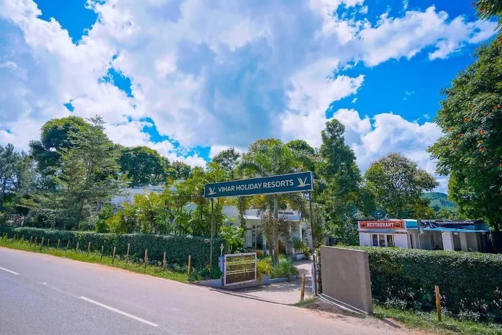 Араку: Vihar Holiday Resorts