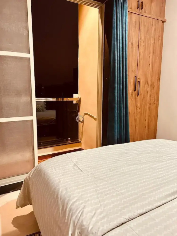 Индаур: The Cozy Stay
