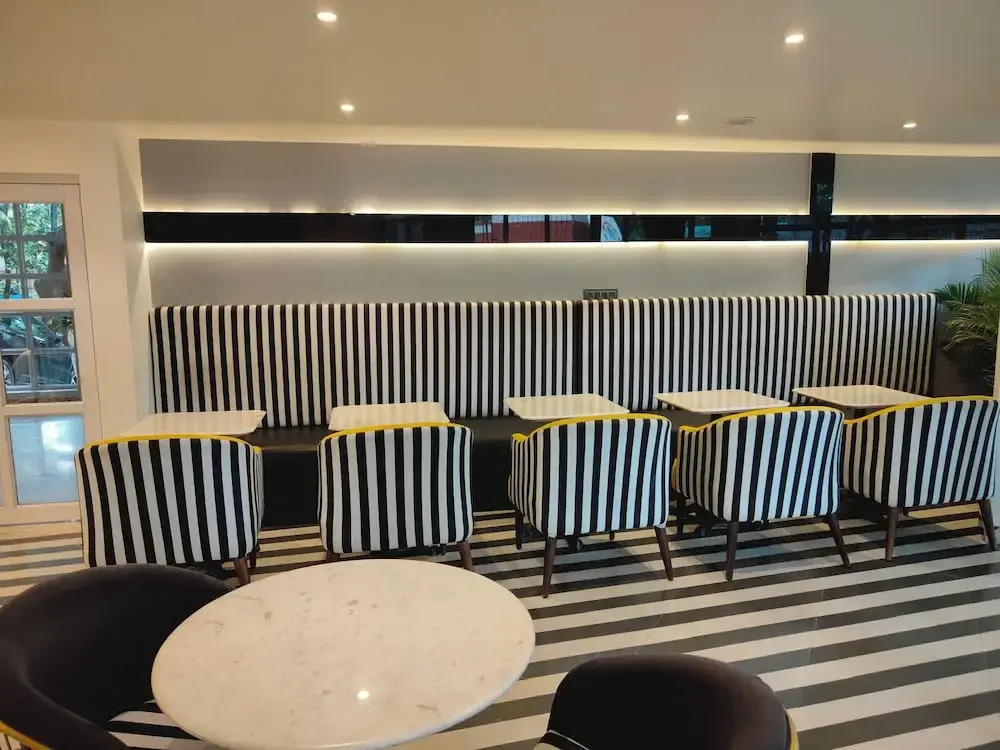 Бангалор: Astra Hotels & Suites - Koramangala