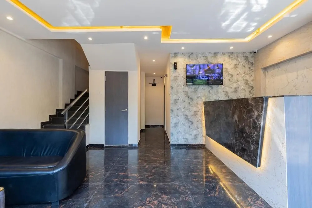 Мумбаи: Hotel Artilla Borivali