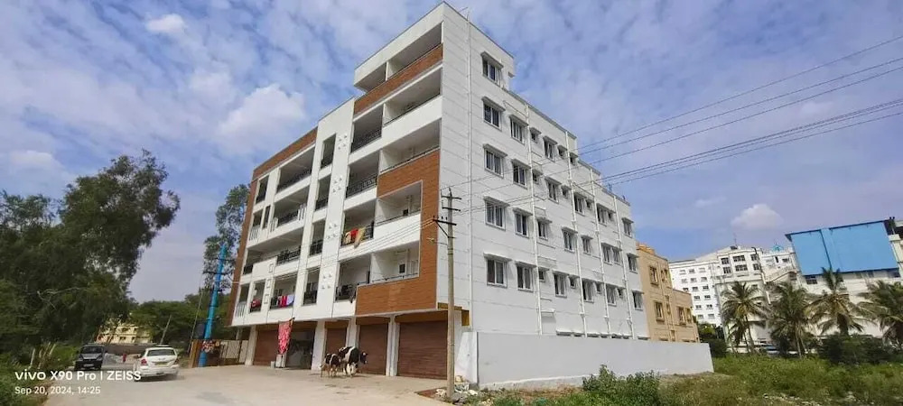 Бангалор: Sgr Luxury Homes