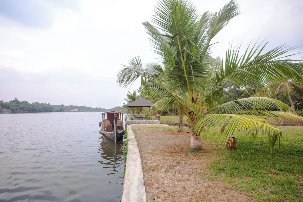 Куруппумтара: Baymaas Lakehouse