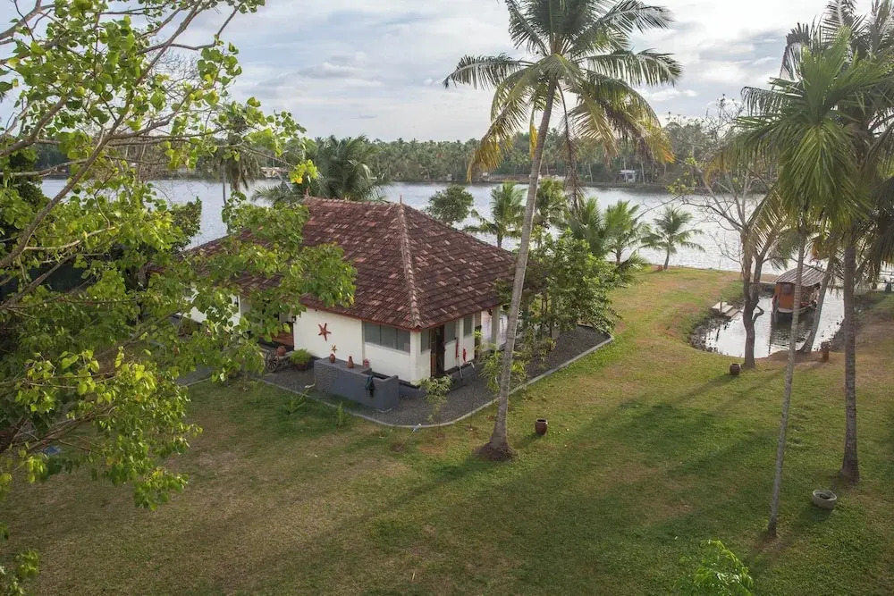 Куруппумтара: Baymaas Lakehouse