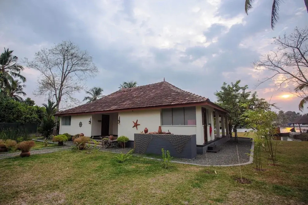 Куруппумтара: Baymaas Lakehouse