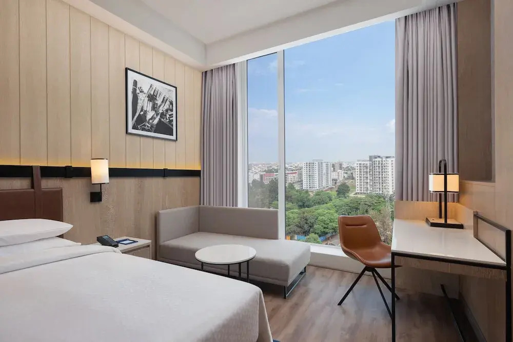 Нашик: Four Points by Sheraton Nashik