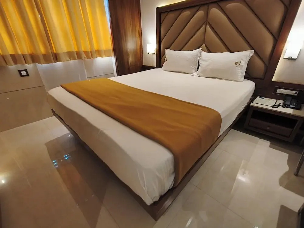 Тхане: Hotel Nakshatra Residency