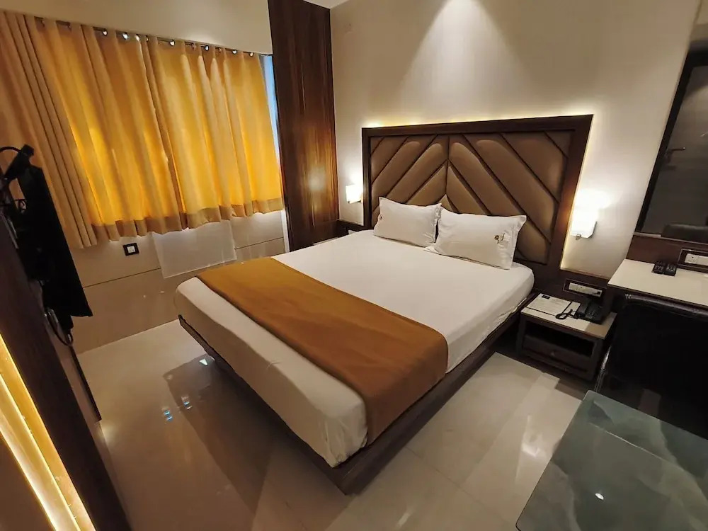 Тхане: Hotel Nakshatra Residency