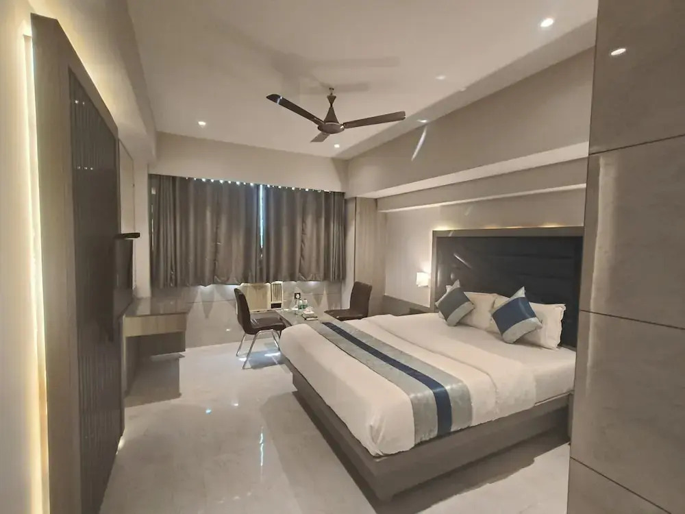 Тхане: Hotel Nakshatra Residency