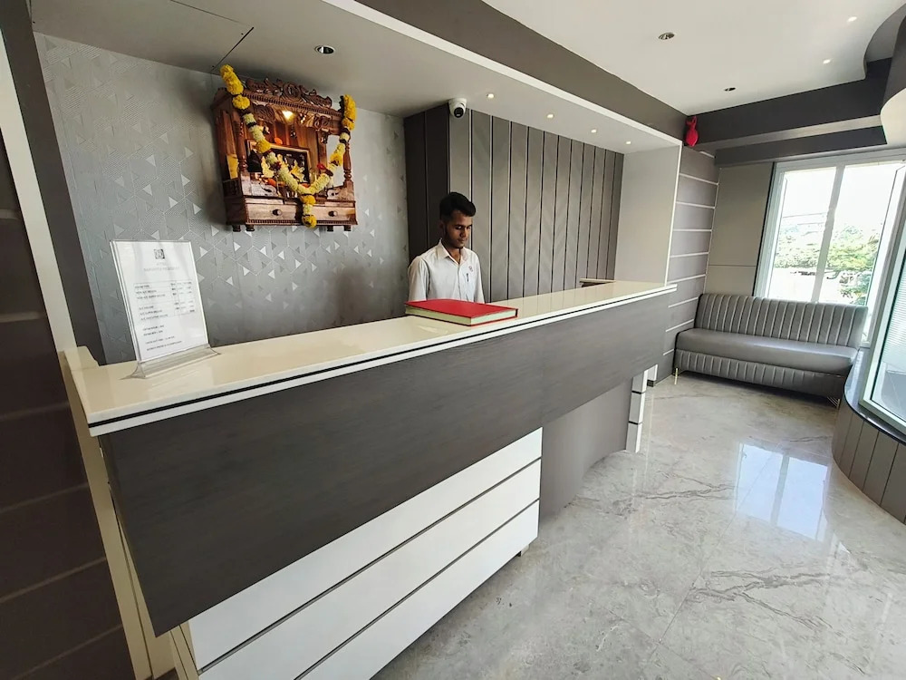Тхане: Hotel Nakshatra Residency