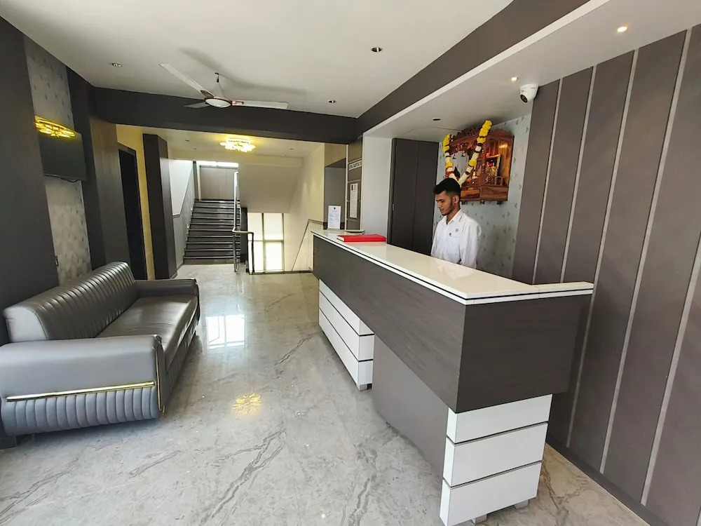Тхане: Hotel Nakshatra Residency