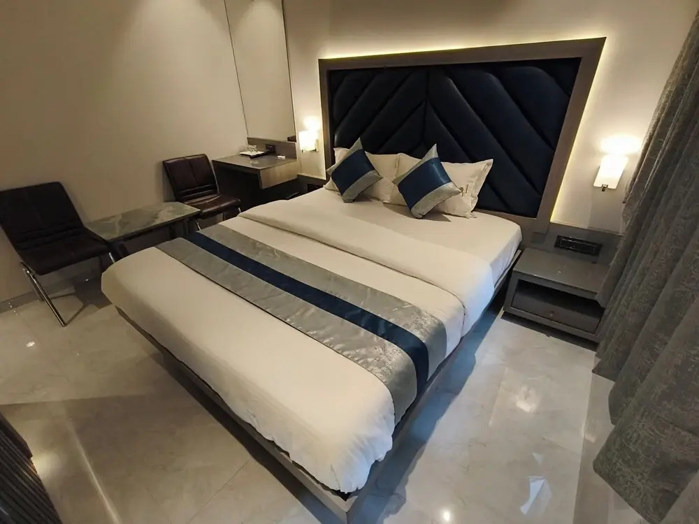 Тхане: Hotel Nakshatra Residency