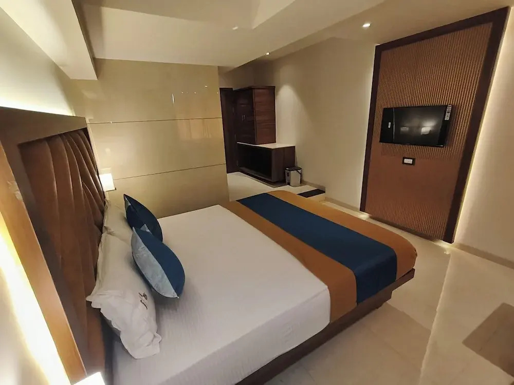 Тхане: Hotel Nakshatra Residency