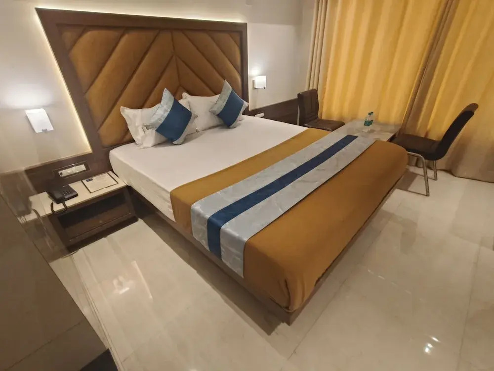 Тхане: Hotel Nakshatra Residency