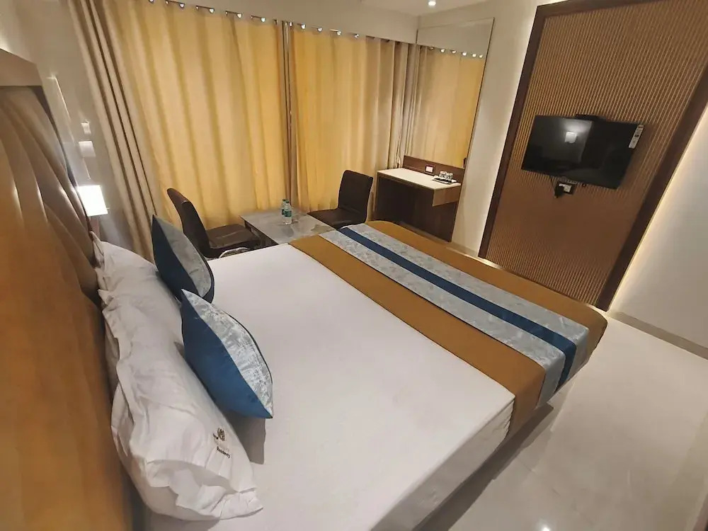 Тхане: Hotel Nakshatra Residency