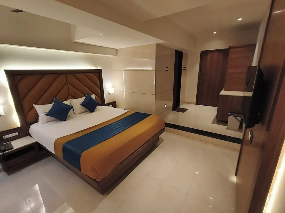 Тхане: Hotel Nakshatra Residency