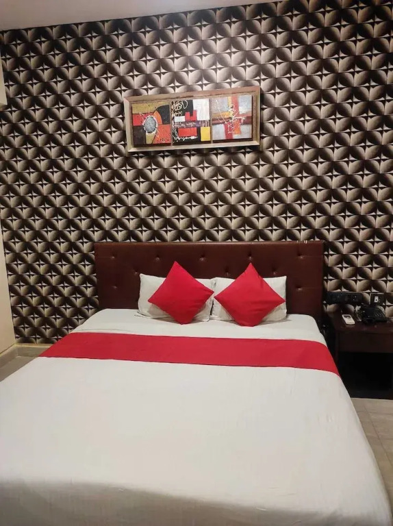 Ховрах: Hotel Jaypee Inn By GRB