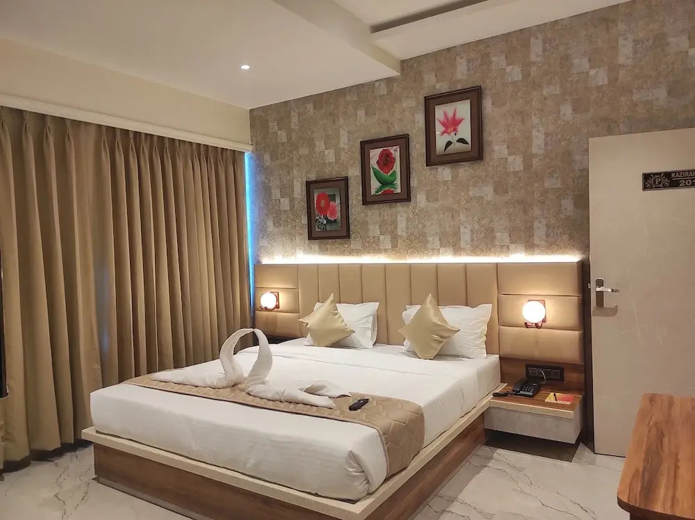 Гувахати: Prag Mahal Residency
