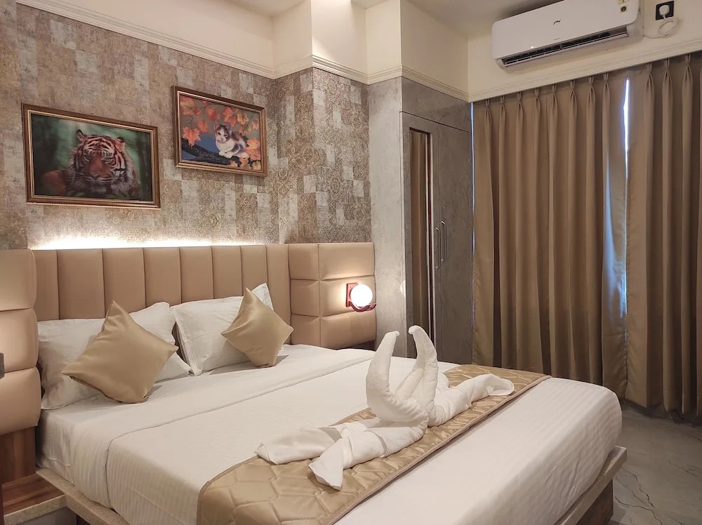 Гувахати: Prag Mahal Residency