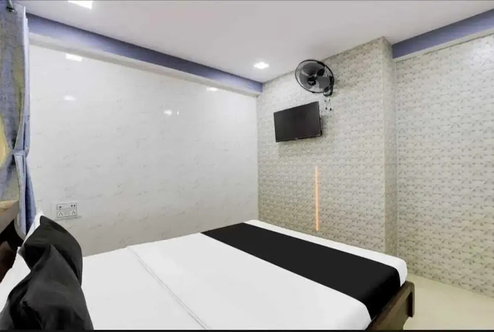 Сурат: Hotel Delight In By GRB