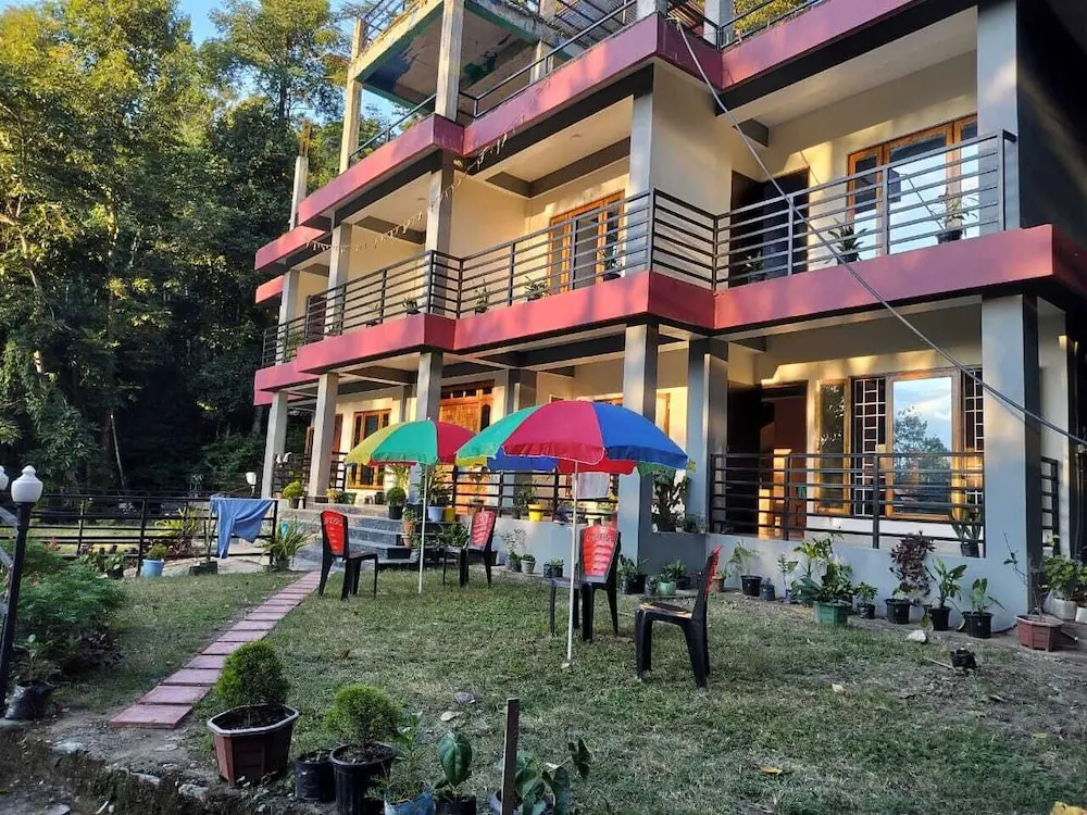 Калимпонг: The Grand Kalimpong