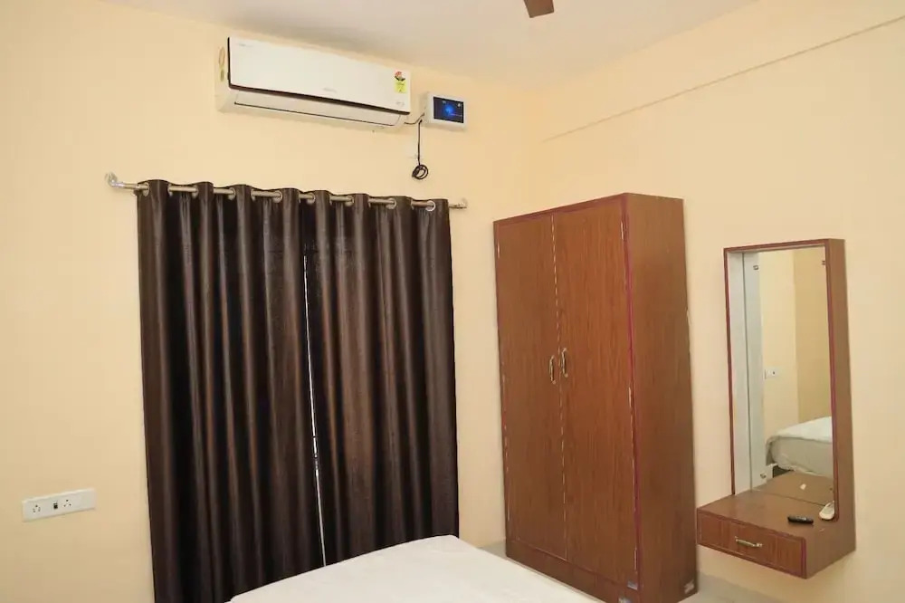 Веллор: AK Vellore Stays