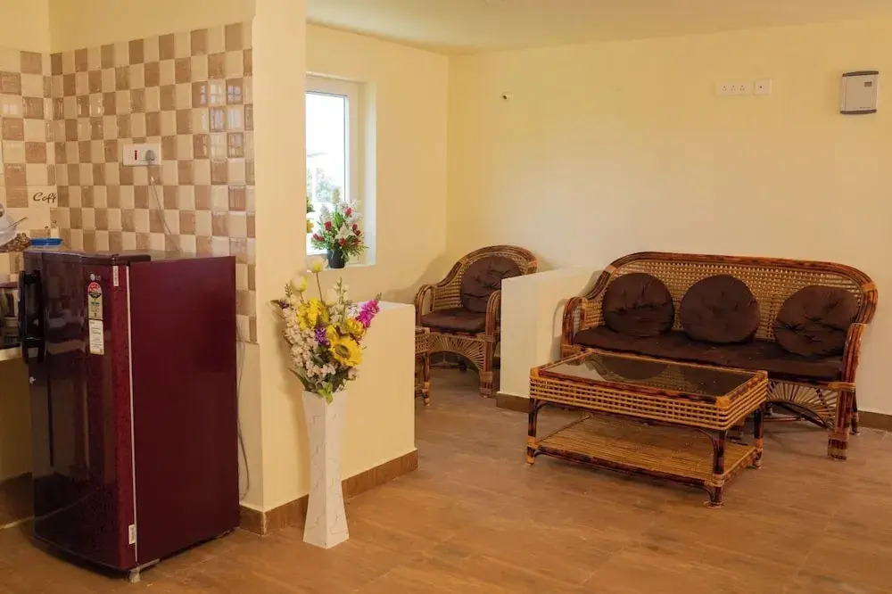 Тируваннамалай: RPS Service Apartment
