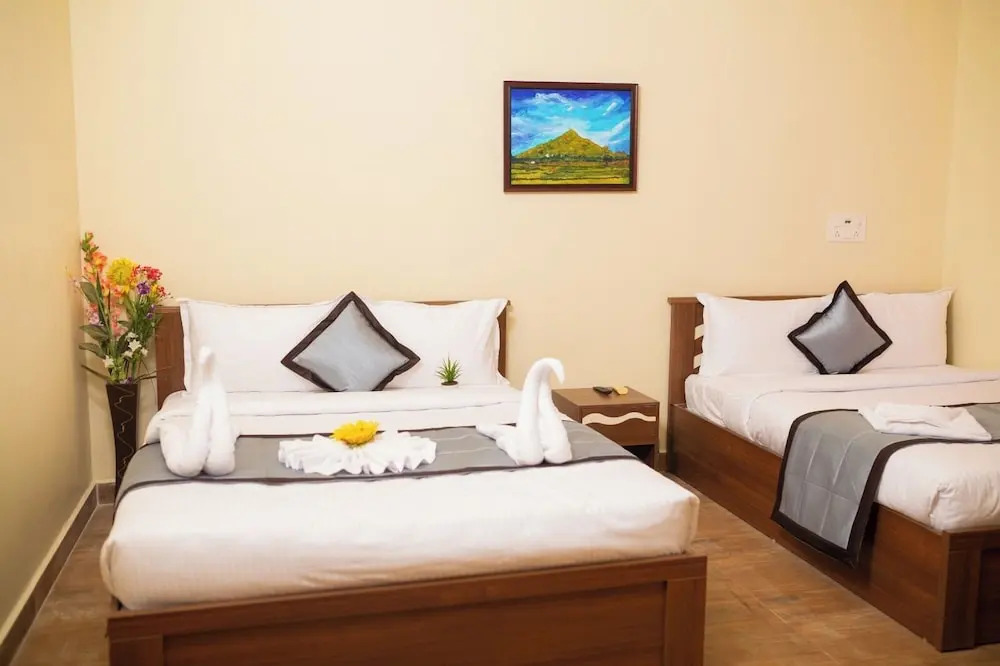 Тируваннамалай: RPS Service Apartment