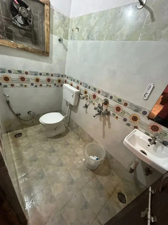 Бхопал: Hotel Crib Inn