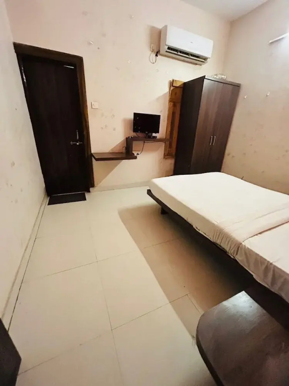 Бхопал: Hotel Crib Inn