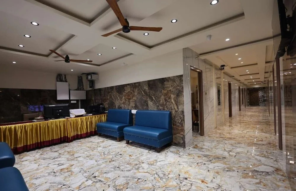 carousel image 1