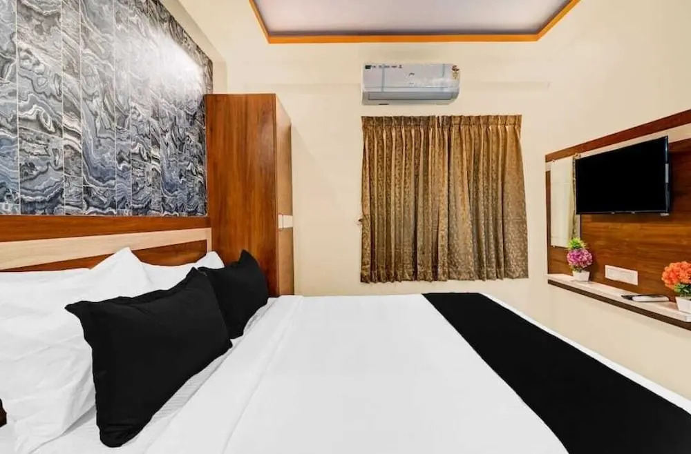 Бангалор: Hotel Karnataka Suites