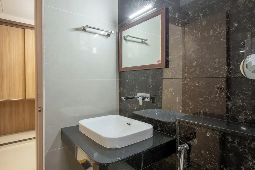 Эроде: Hotel Prm Aruna Archadia