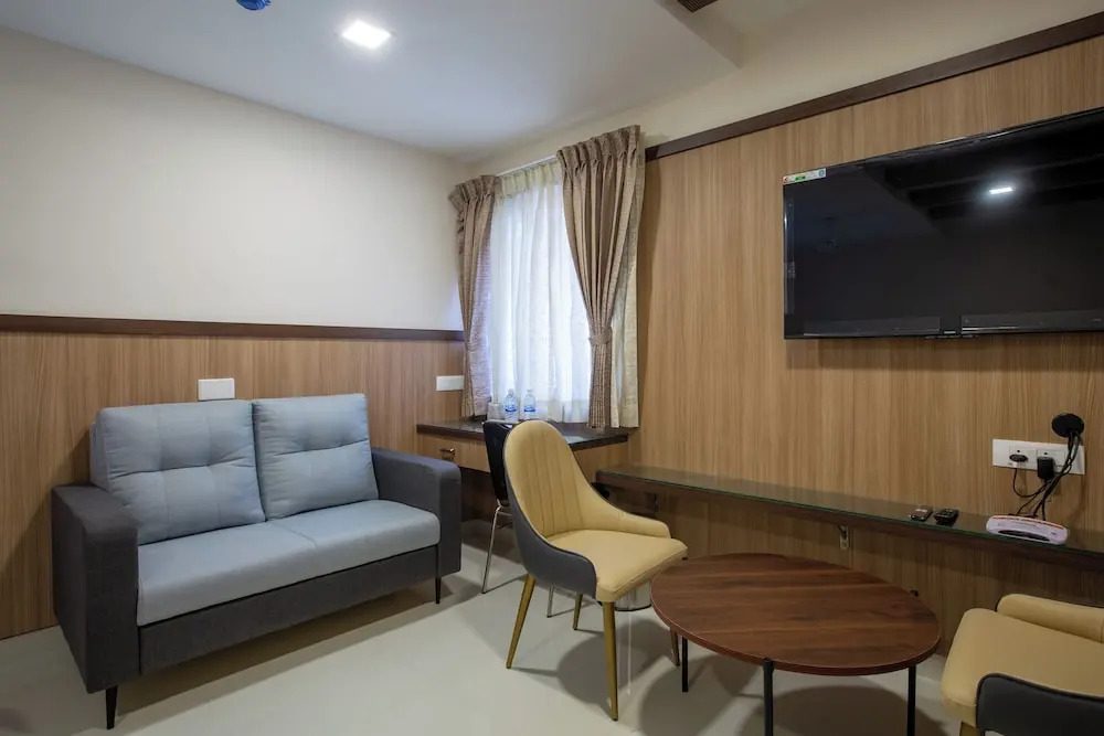 Эроде: Hotel Prm Aruna Archadia