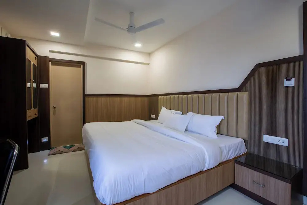 Эроде: Hotel Prm Aruna Archadia