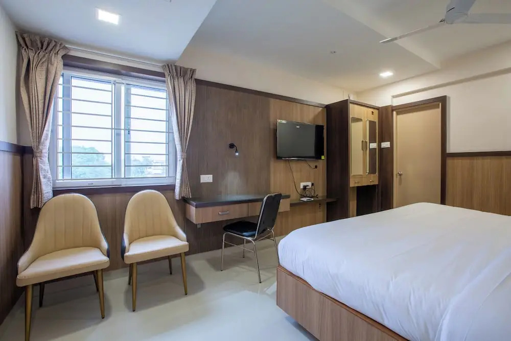 Эроде: Hotel Prm Aruna Archadia