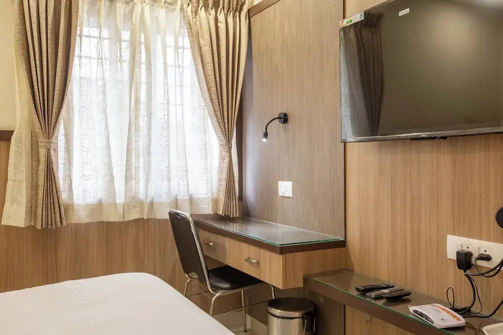 Эроде: Hotel Prm Aruna Archadia