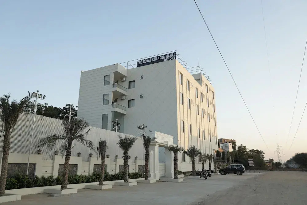 Джайпур: The Royal Chandra Mahal Resort
