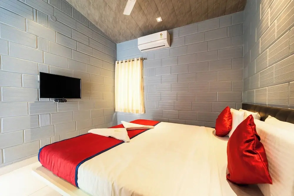 Бангалор: Seasons Suites HBR