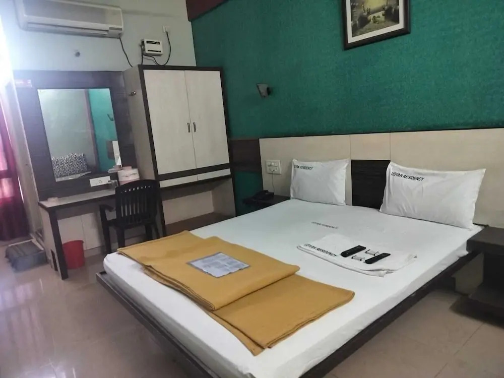 Гулбарга: I-ROOMZ Udhyan Residency