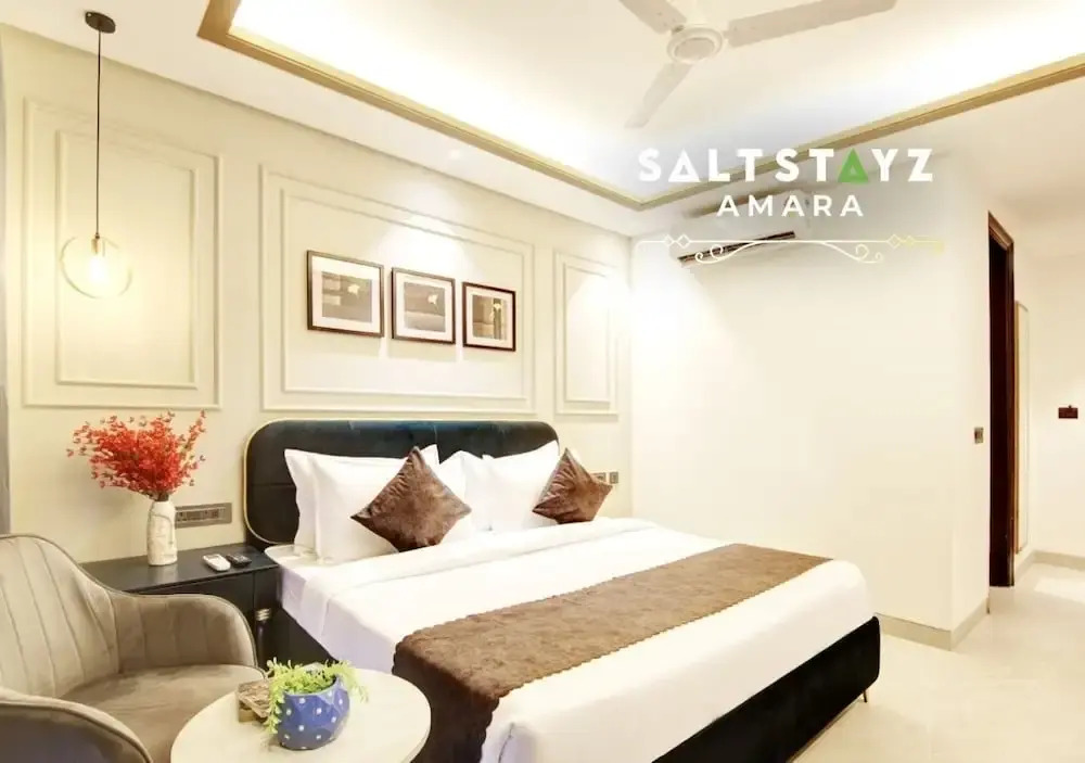 Гуруграм: Saltstayz Amara Near MG Road