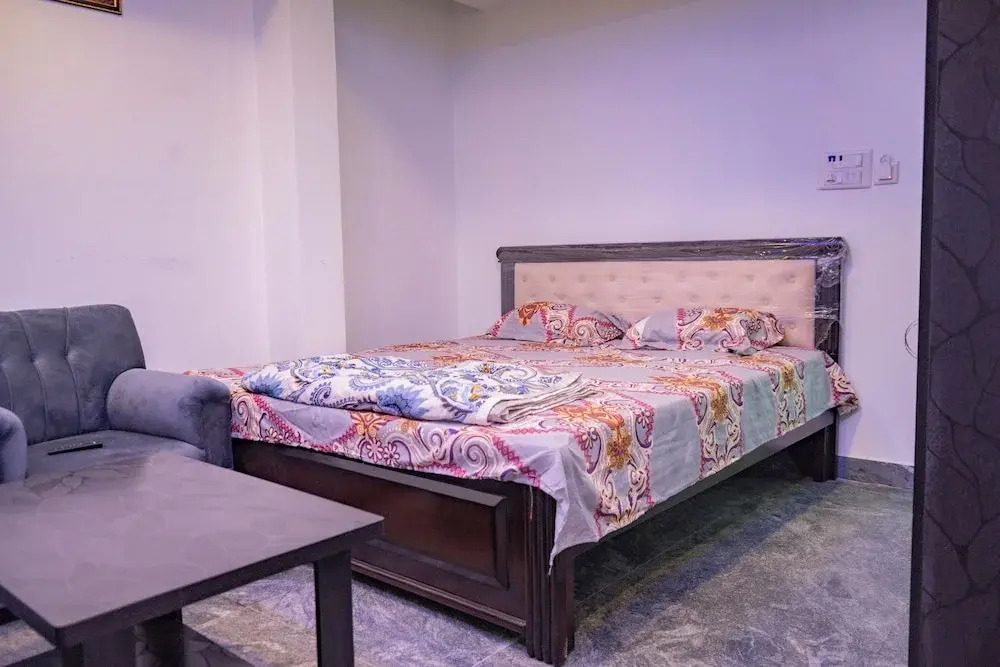 Бангалор: VJ Rooms