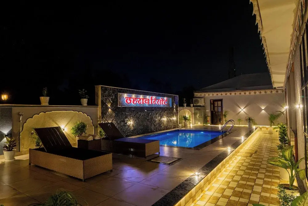 Джайпур: Theharav Resort