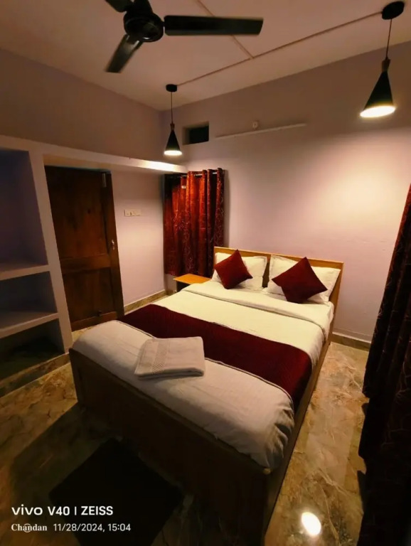 Пури: Goroomgo Rail View Guest House Puri