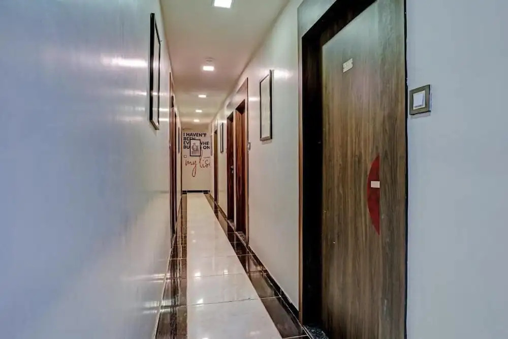 Мумбаи: Hotel Blue Inn Residency