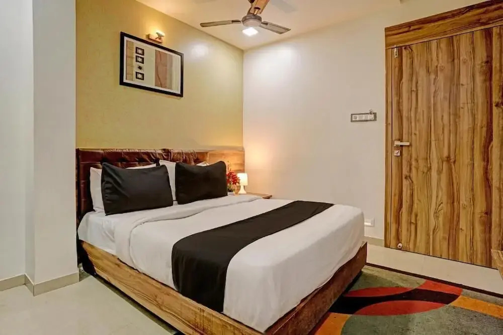 Мумбаи: Hotel Blue Inn Residency