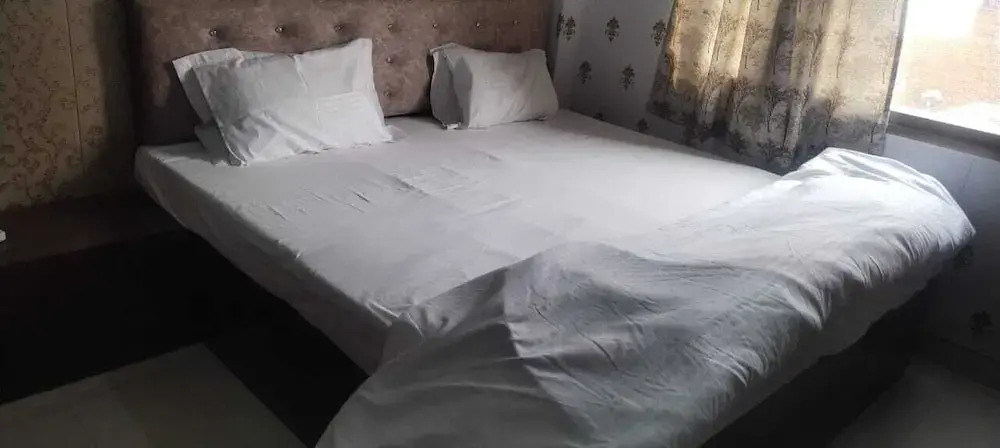 Варанаси: Virendra Palace Guest House