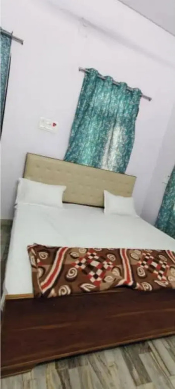 Варанаси: Hotel Mahadev inn